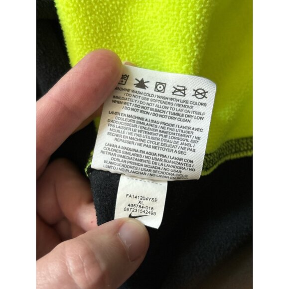 Nike Therma-Fit Hoodie Mens XL Black Volt Pullover Sweatshirt Swoosh 485784-018 - Picture 5 of 8